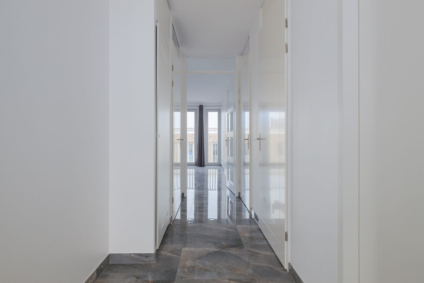 Foto 10 van Franciscus Dondersstraat 43