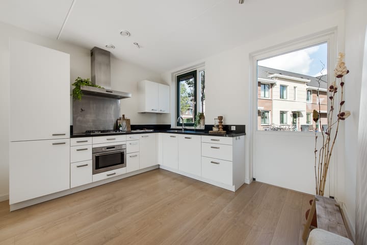 Foto 9 van Leylandstraat 1