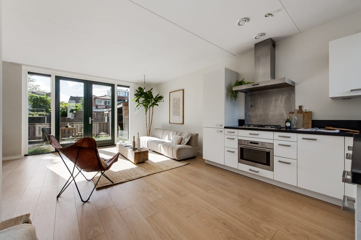 Foto 11 van Leylandstraat 1