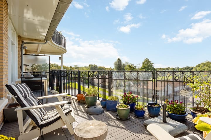 Photo 7 of Annie M.G. Schmidtlaan 360