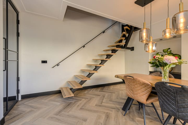 Photo 16 of Oranjestraat 4