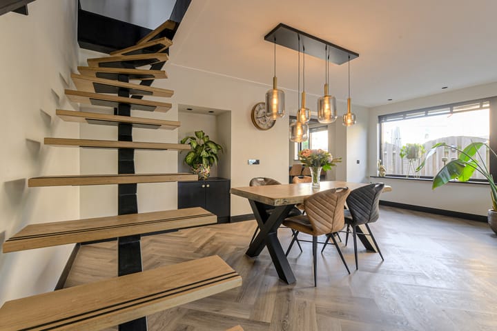 Photo 18 of Oranjestraat 4