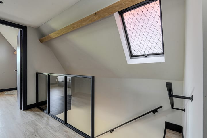 Photo 41 of Oranjestraat 4