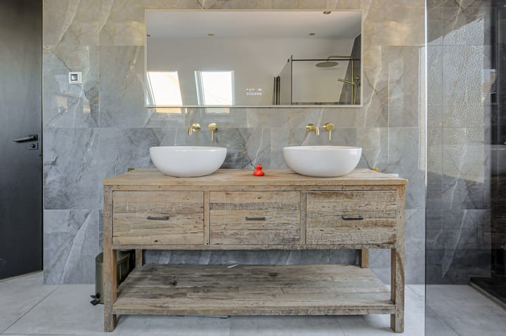 Photo 48 of Oranjestraat 4