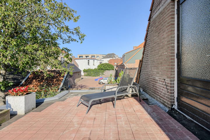 Photo 50 of Oranjestraat 4