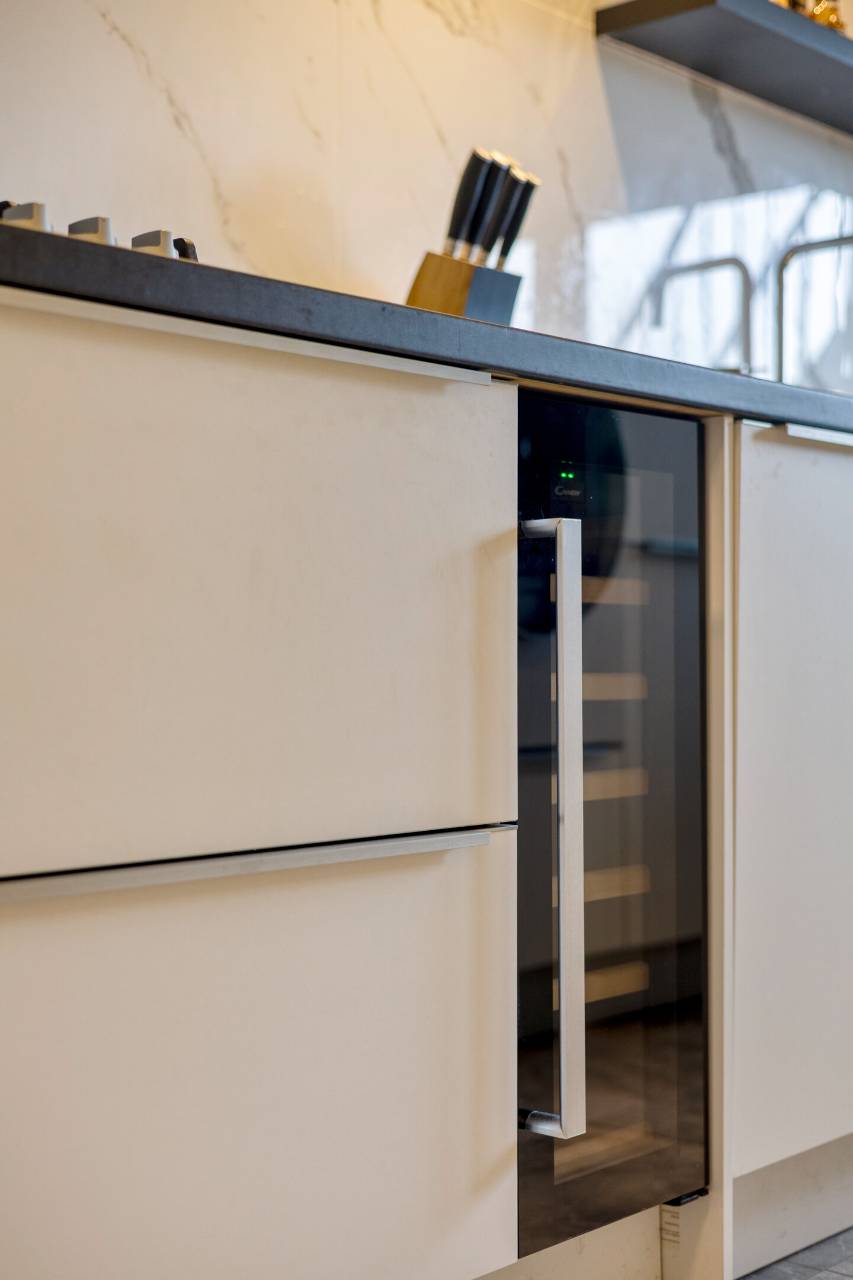 Photo 20 of Van der Hagenstraat 347