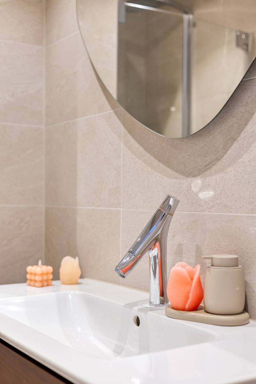 Photo 29 of Van der Hagenstraat 347