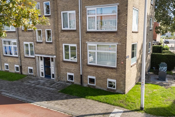 Photo 27 of Valeriusstraat 31