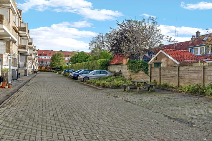 Photo 30 of Valeriusstraat 31