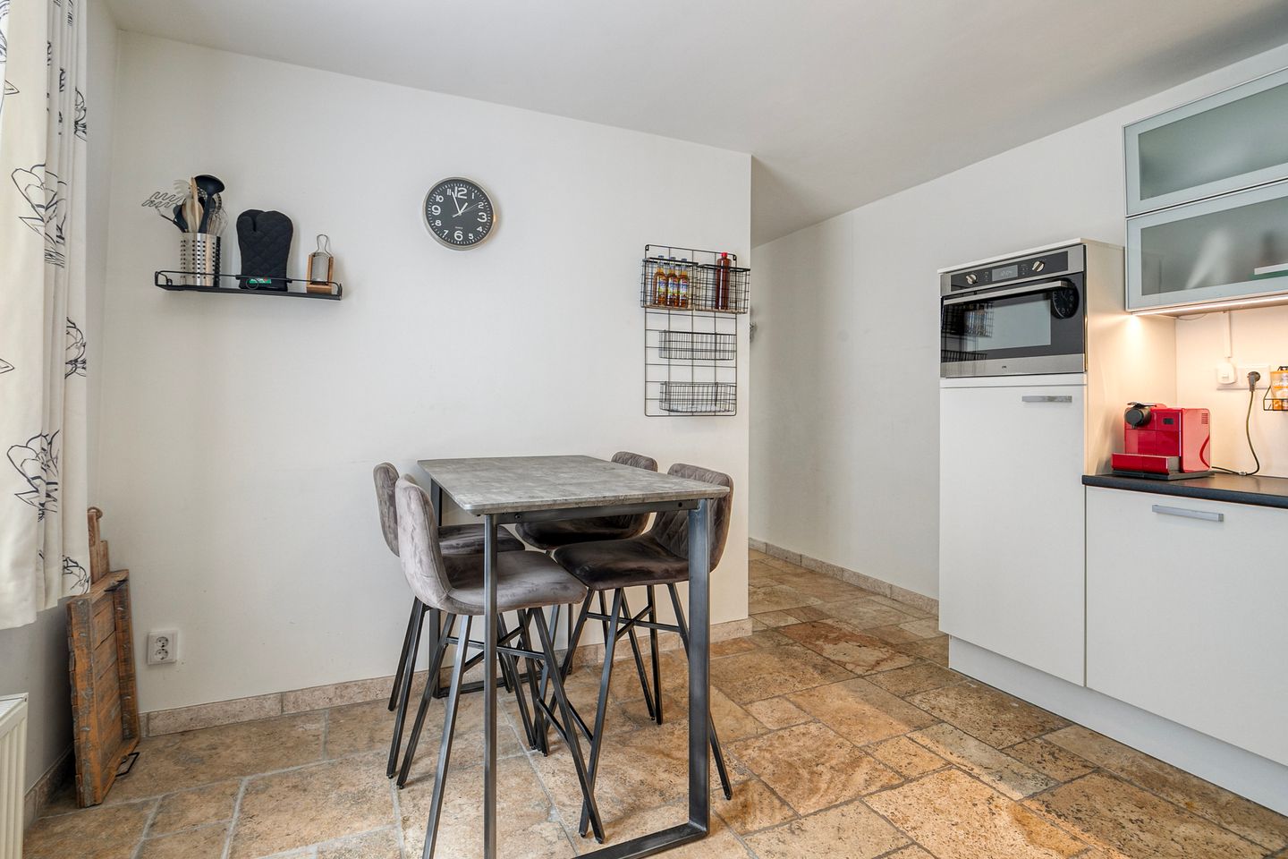 Photo 19 of 's-Gravenstraat 151