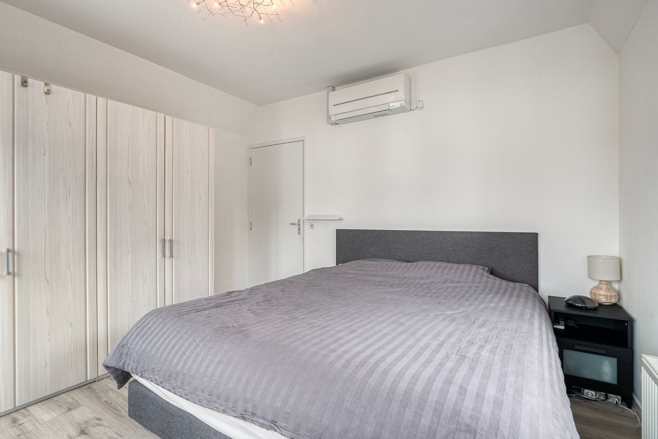 Photo 24 of 's-Gravenstraat 151