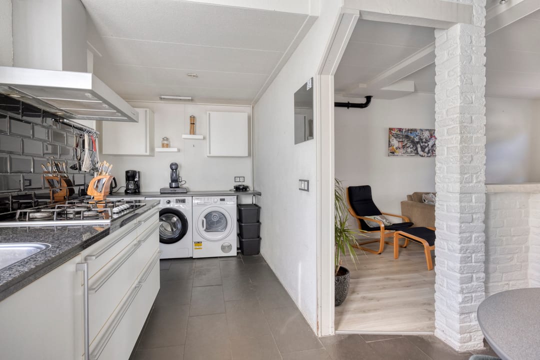 Photo 17 of Ringovenstraat 16