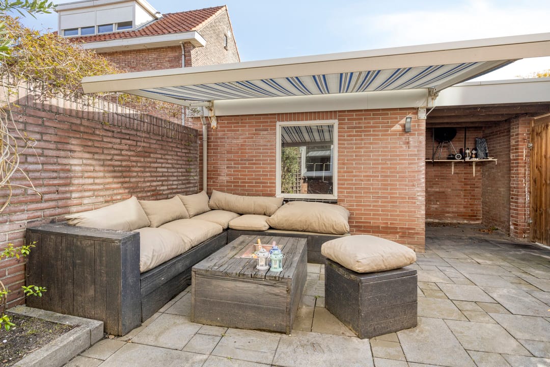 Photo 32 of Ringovenstraat 16