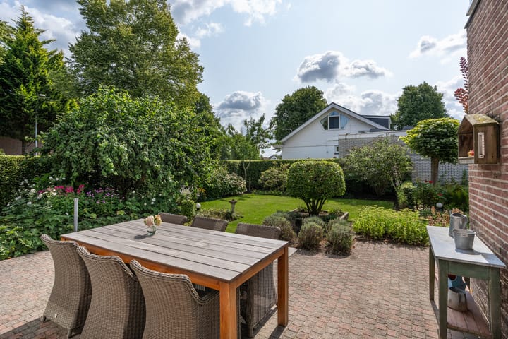 Foto 35 van Elzenstraat 1