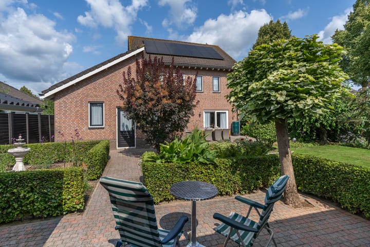 Foto 38 van Elzenstraat 1