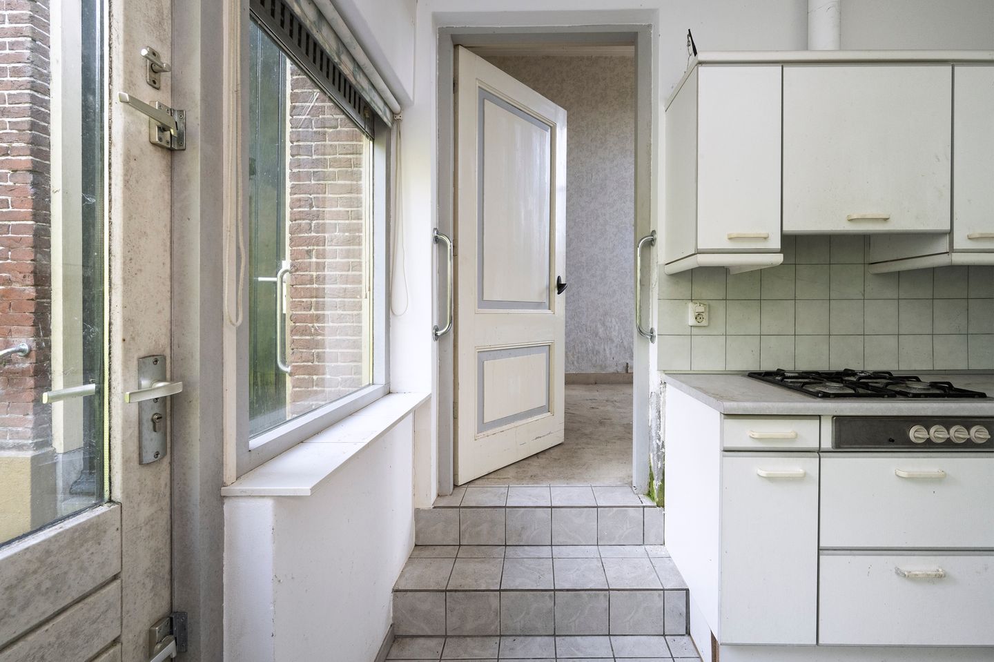 Photo 10 of Spoorstraat 20