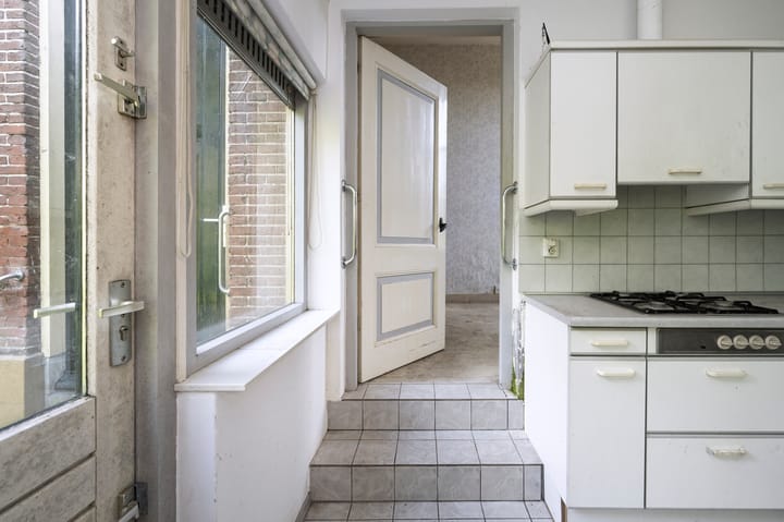 Foto 10 van Spoorstraat 20