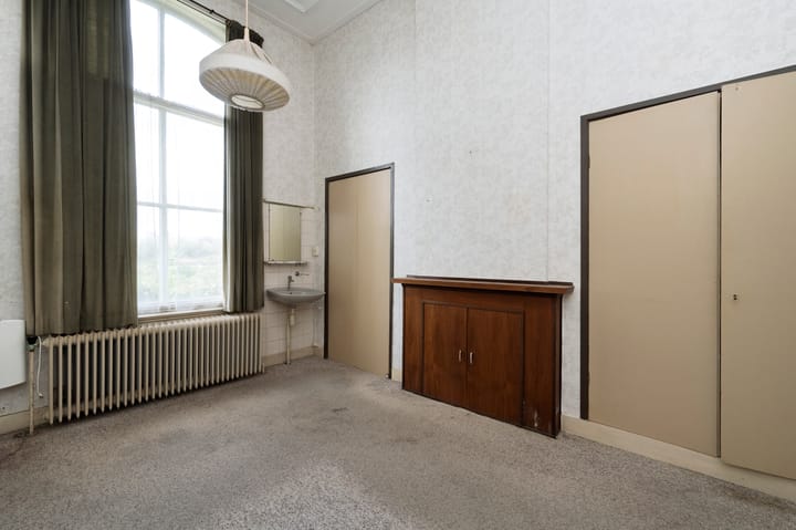 Foto 15 van Spoorstraat 20