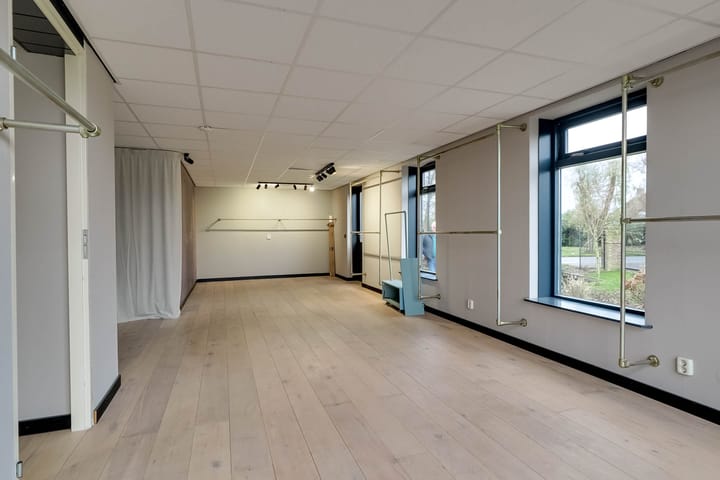 Photo 26 of Herenweg 76