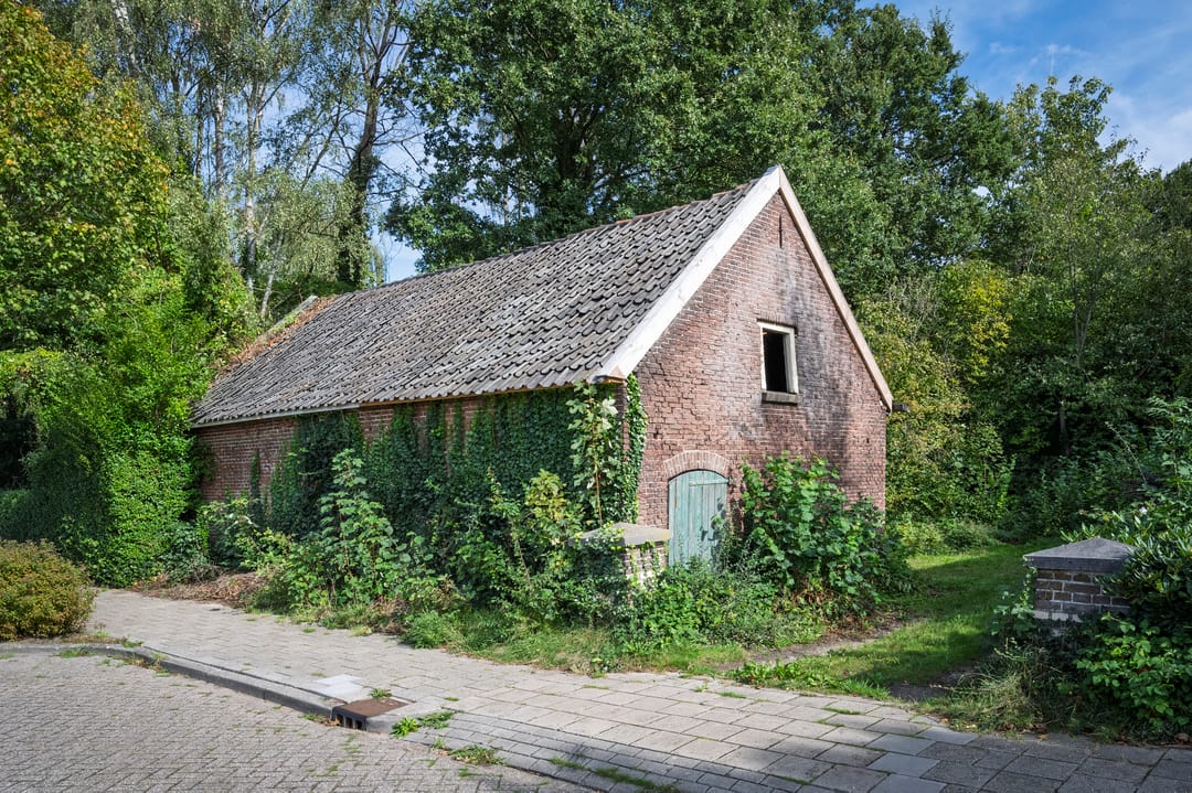 Photo 31 of Spoorstraat 20
