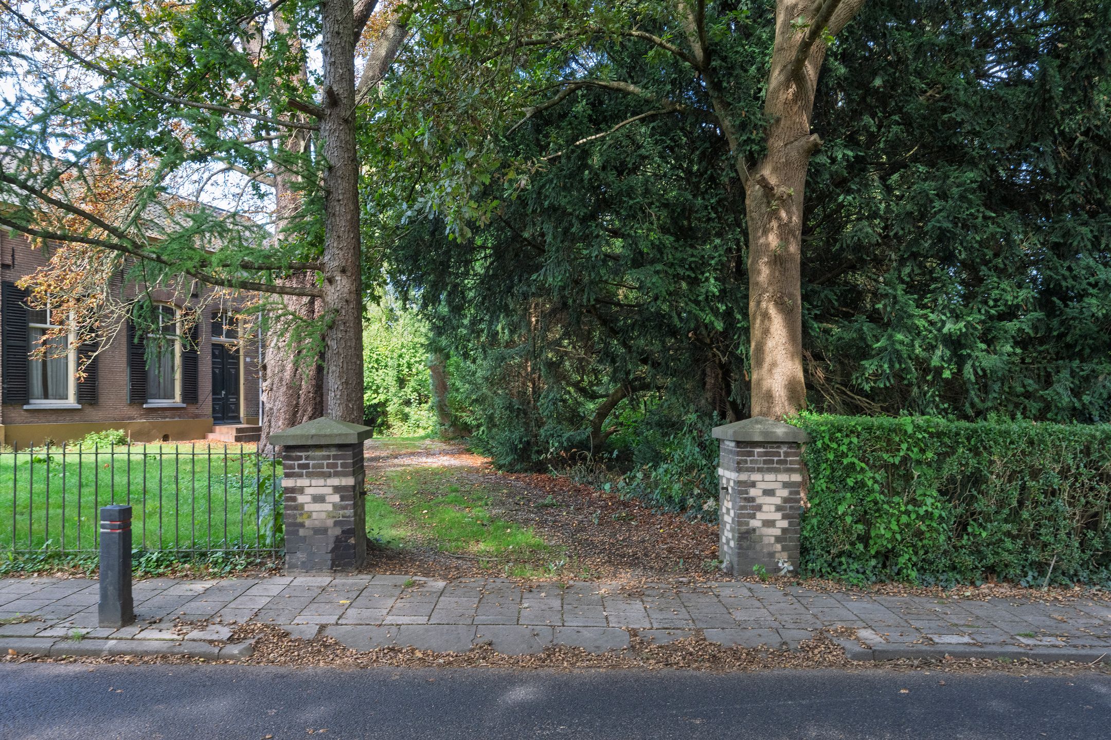 Photo 33 of Spoorstraat 20