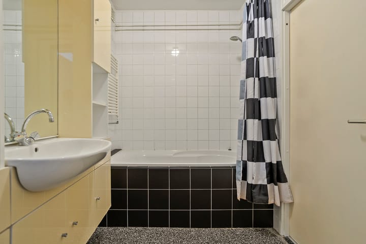 Foto 13 van Straussplein 51