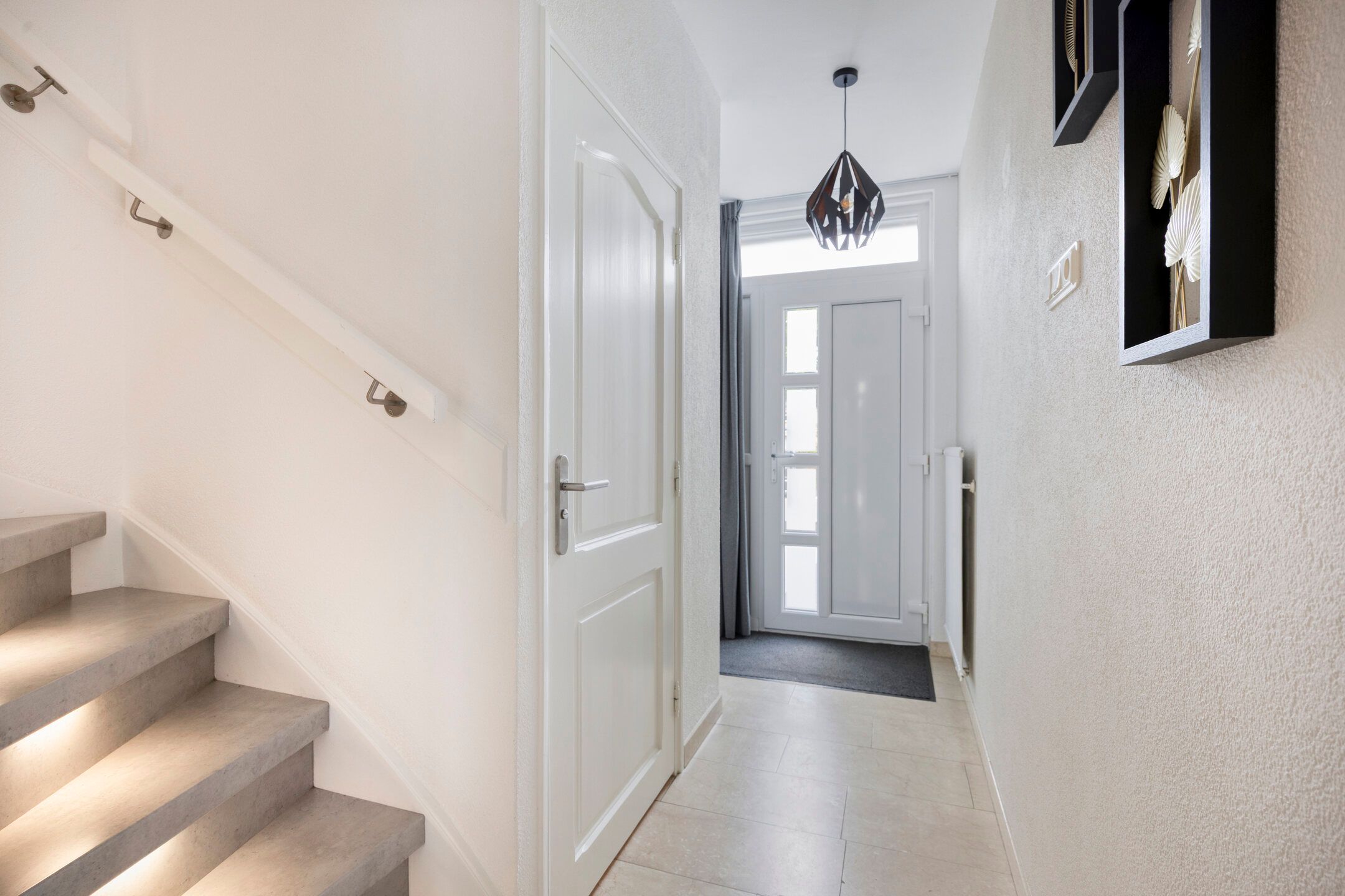 Photo 6 of Harmoniestraat 9