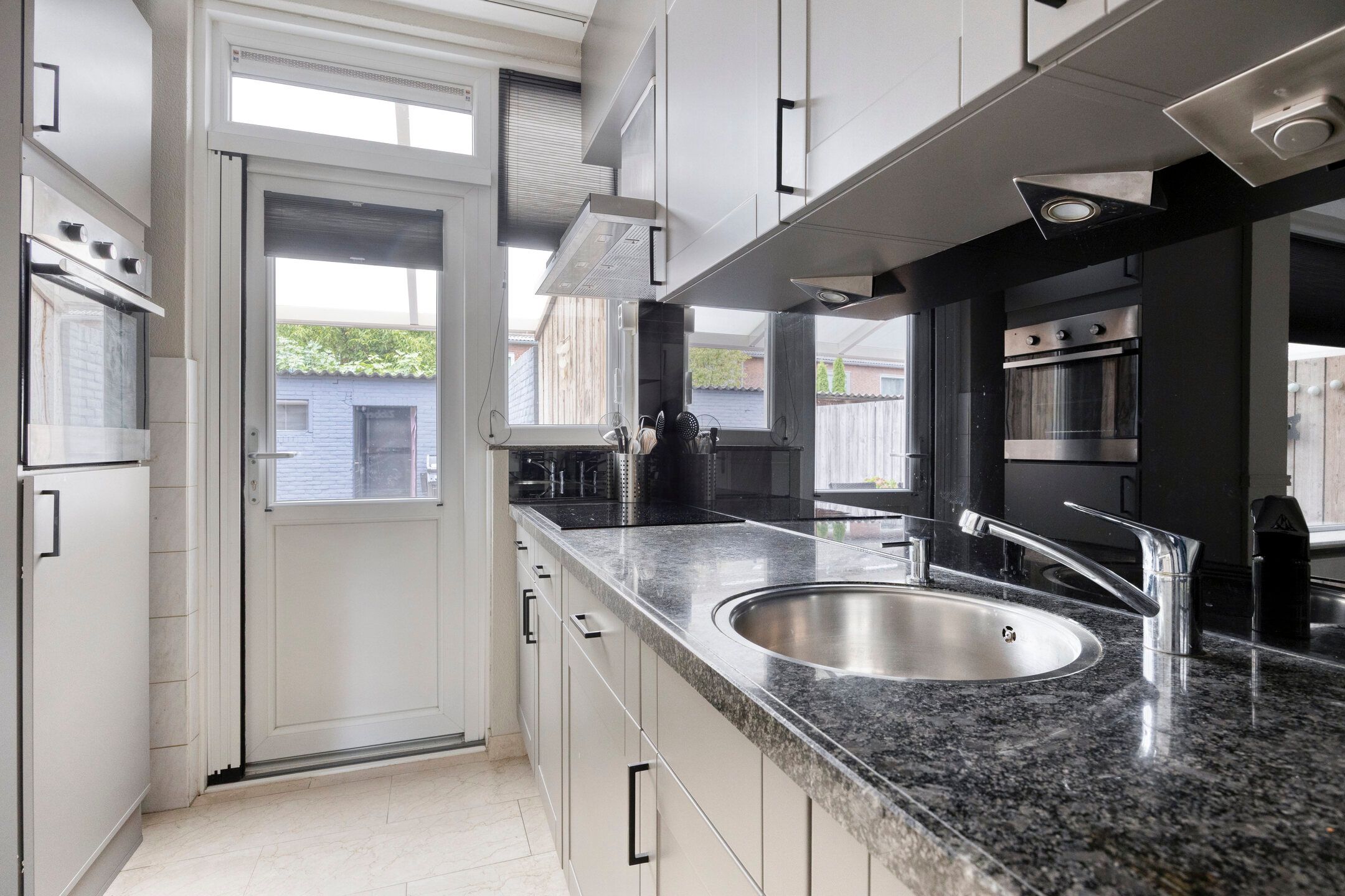 Photo 18 of Harmoniestraat 9