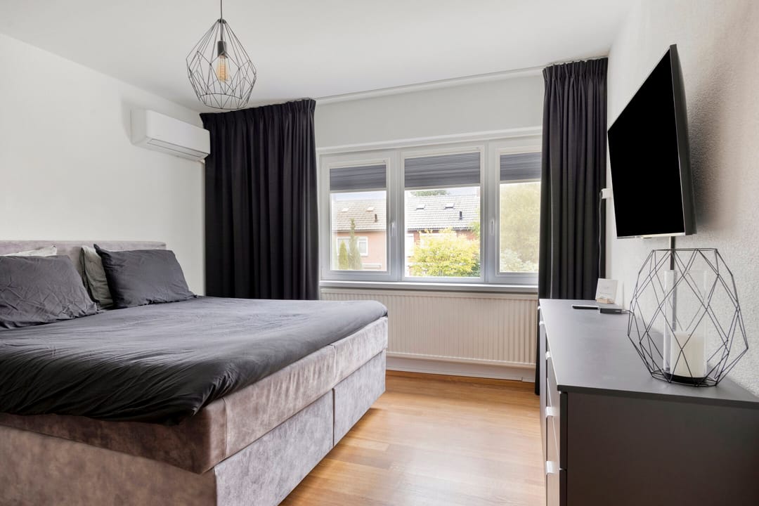 Photo 32 of Harmoniestraat 9