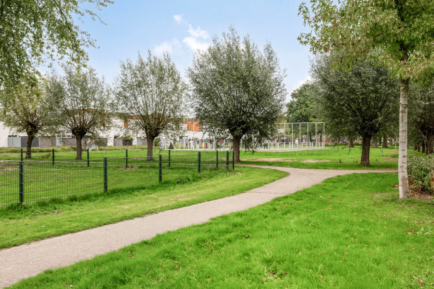 Photo 40 of Harmoniestraat 9