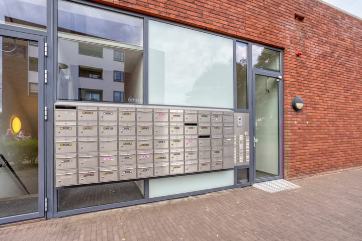 Foto 8 van Dirigentplein 133