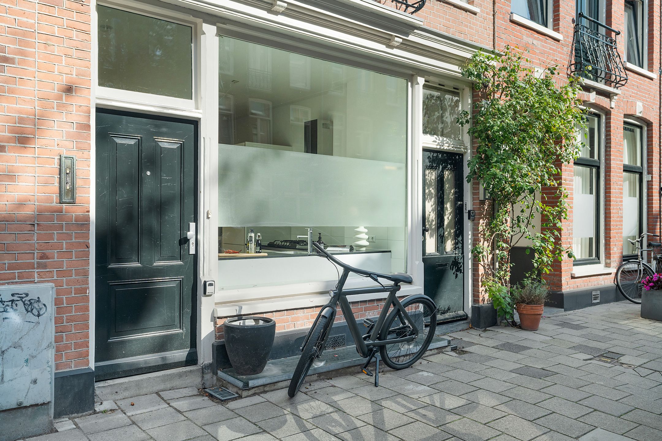 Foto 3 van Eerste Helmersstraat 152-H