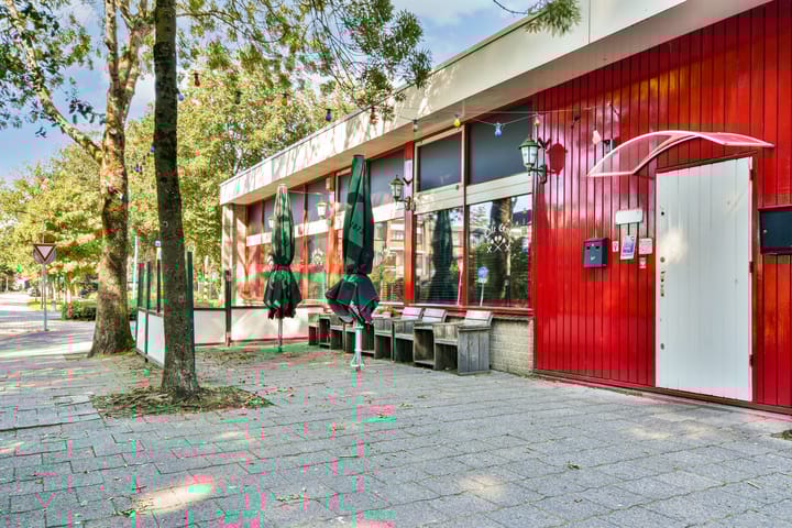 Foto 20 van Nobel 15