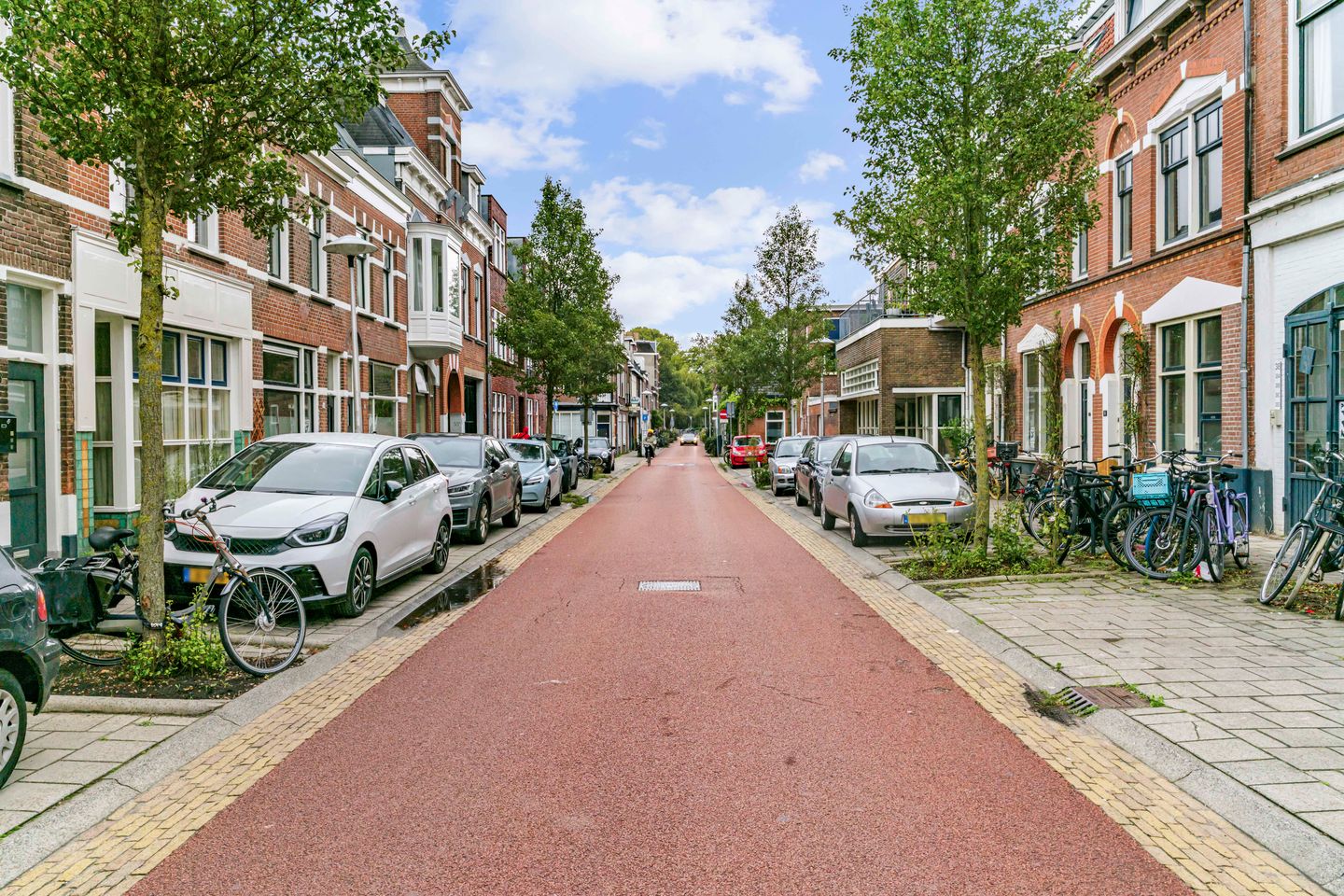 Photo 20 of Koekoekstraat 45