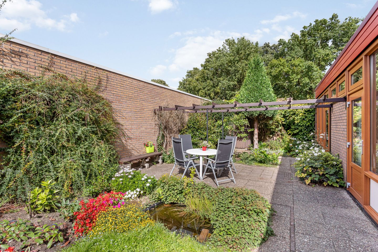 Foto 19 van Anna Bijnsstraat 52