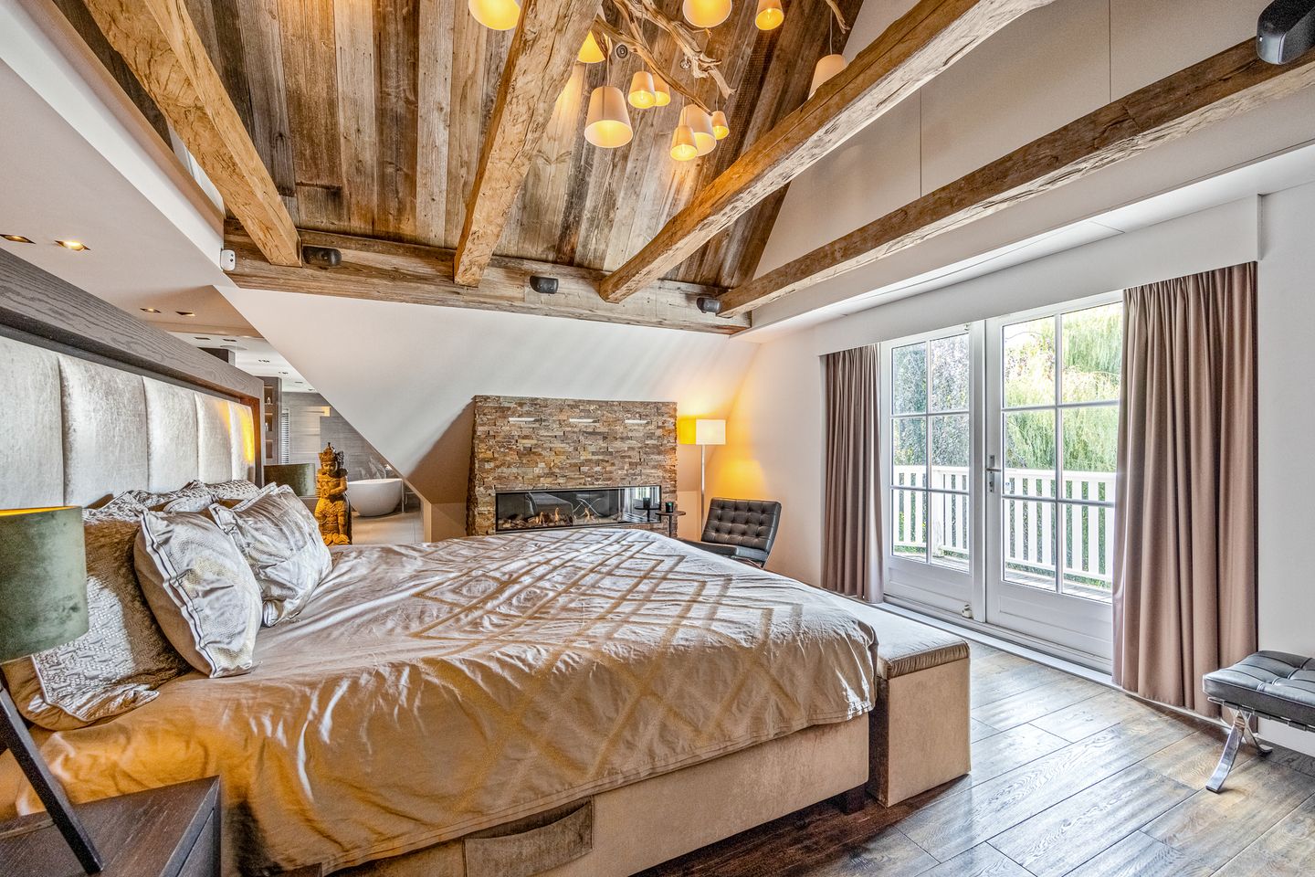 Foto 29 van Vergulde Draakstraat 33