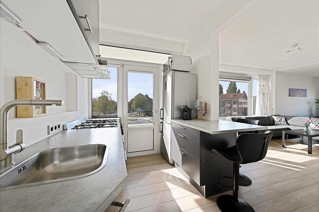 Foto 16 van Prins Bernhardlaan 152