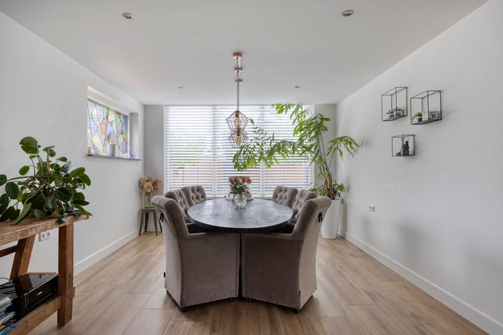 Foto 9 van Zwaluwstraat 2