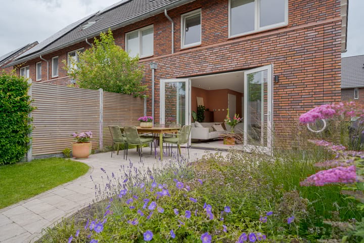 Foto 28 van Veenschouw 26