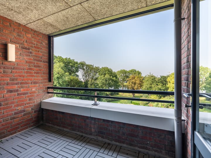 Foto 2 van Hendrika van Tussenbroeklaan 214