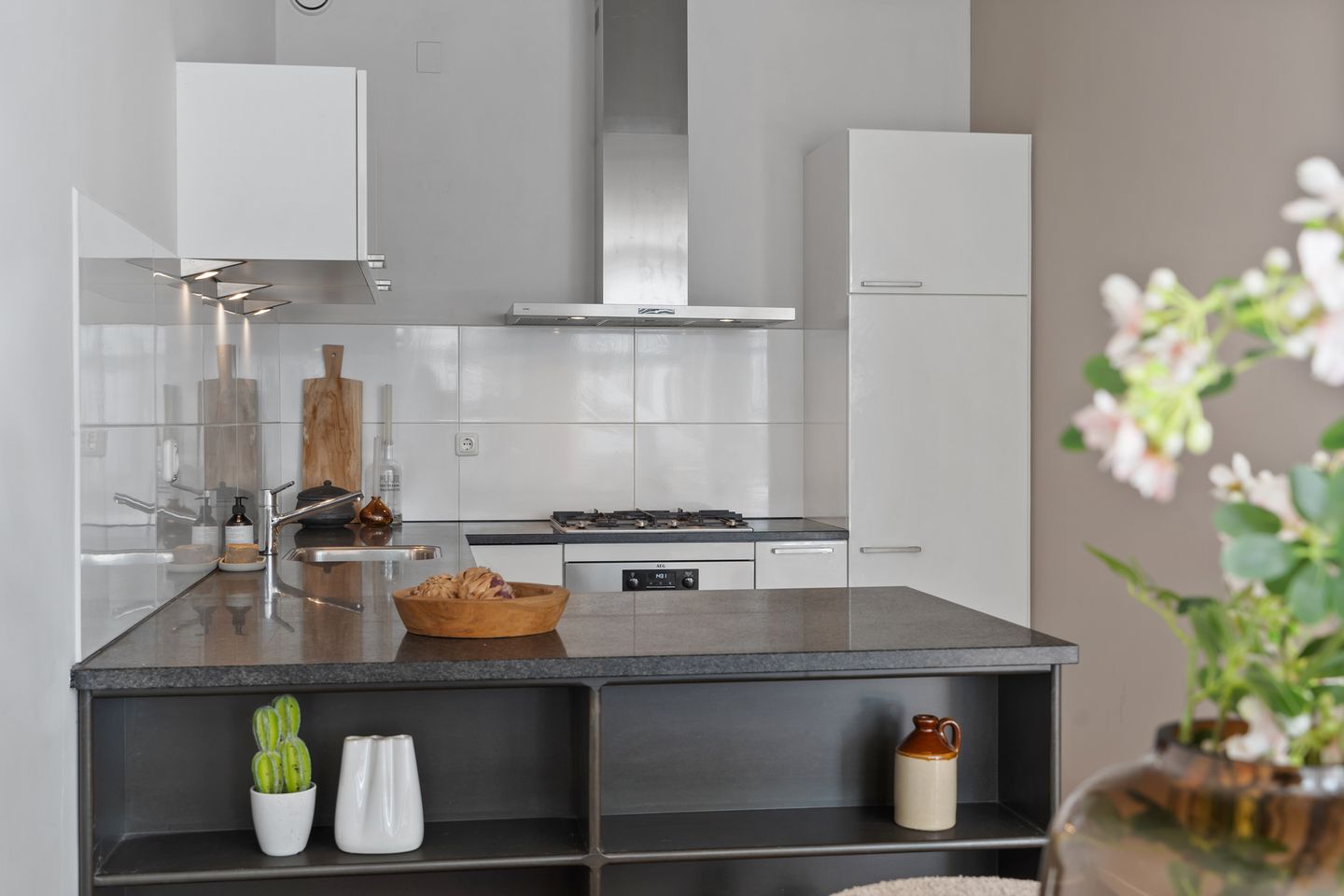 Foto 14 van Middenweg 17-1