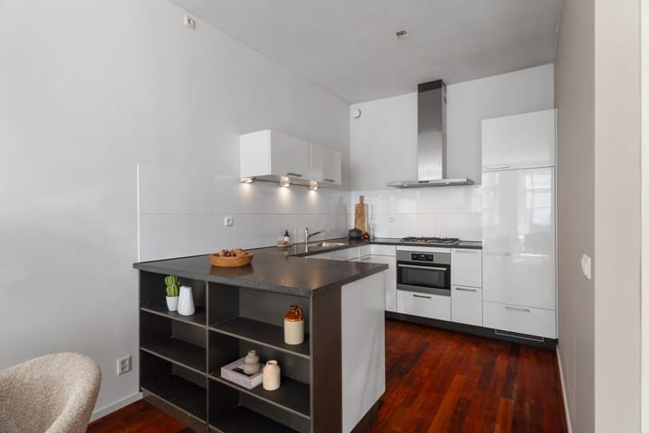 Foto 17 van Middenweg 17-1