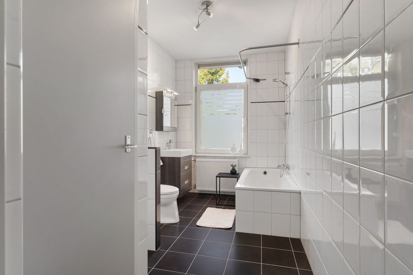 Foto 29 van Middenweg 17-1