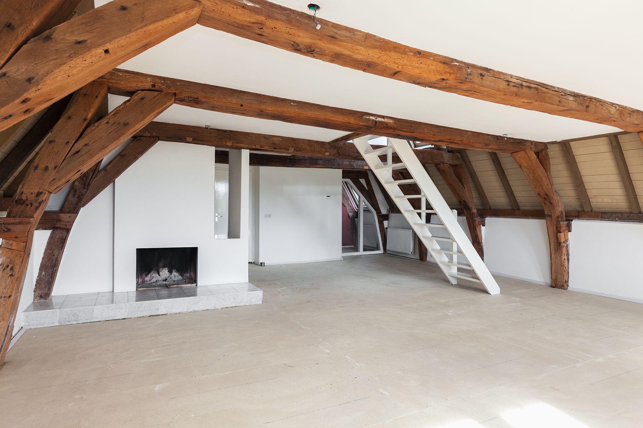 Foto 6 van Korenmarkt 8-B