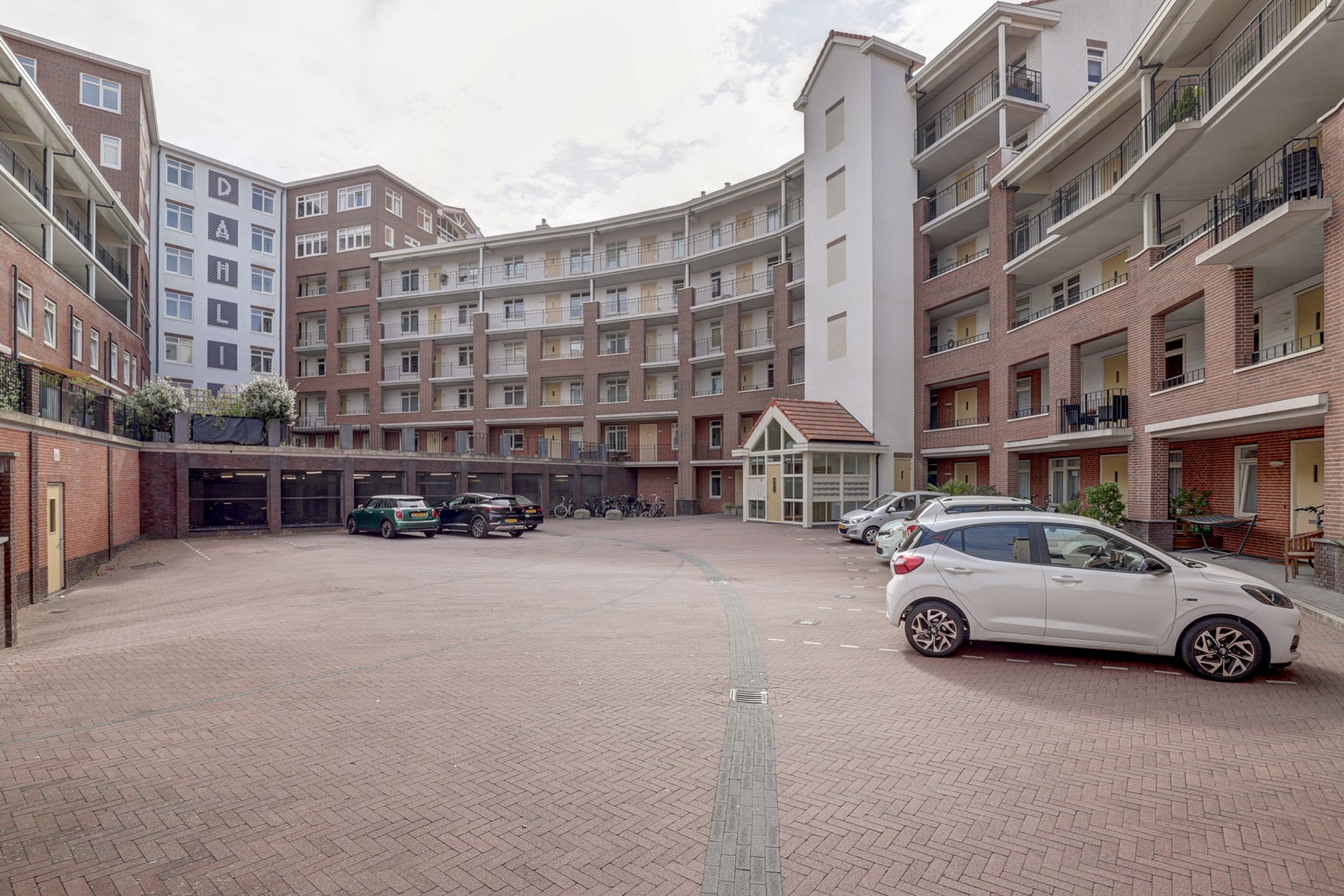 Foto 9 van Keurmeesterhof 44