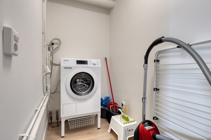 Photo 30 of Logger 284