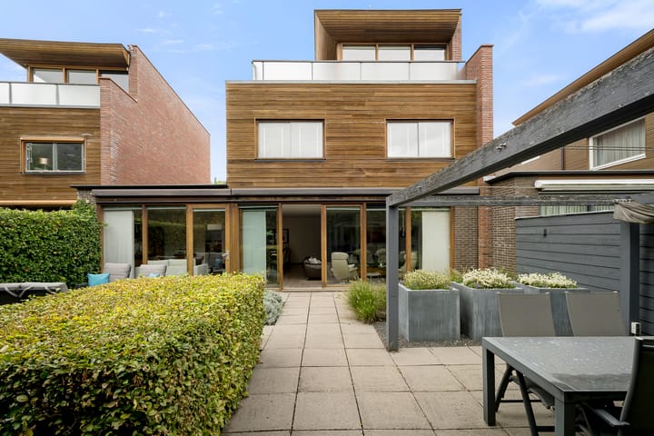 Foto 11 van Lucebertlaan 4