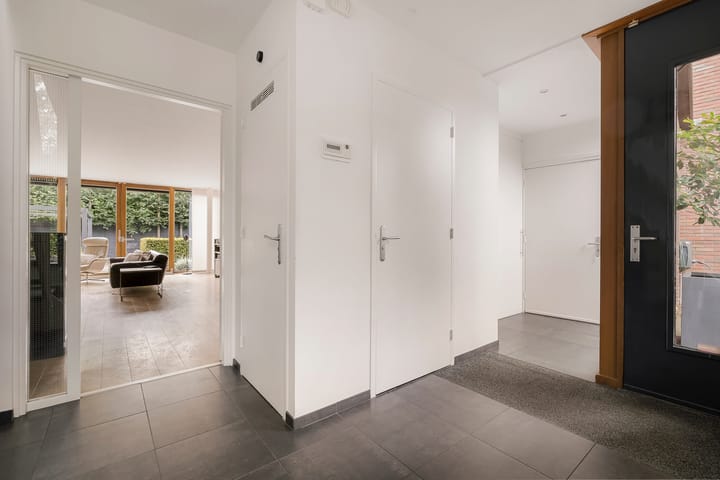 Foto 35 van Lucebertlaan 4