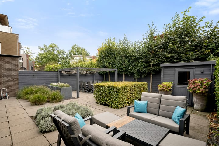 Foto 8 van Lucebertlaan 4