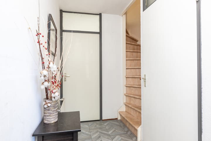 Foto 4 van E.F. van den Banweg 105